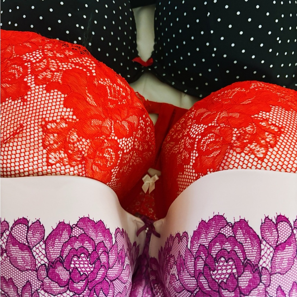 Set of Bras - Torrid (3 pairs)